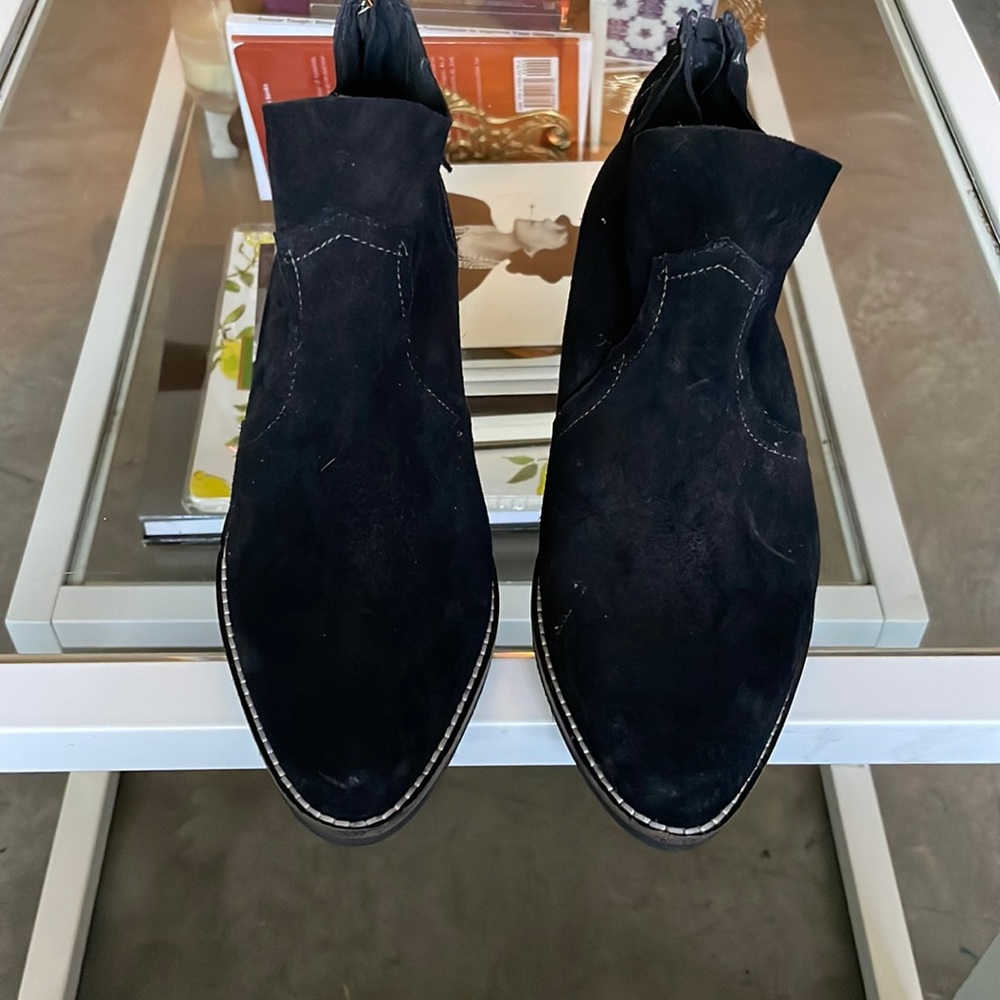Woman’s boots